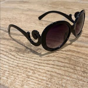 Black Swirl sunglasses